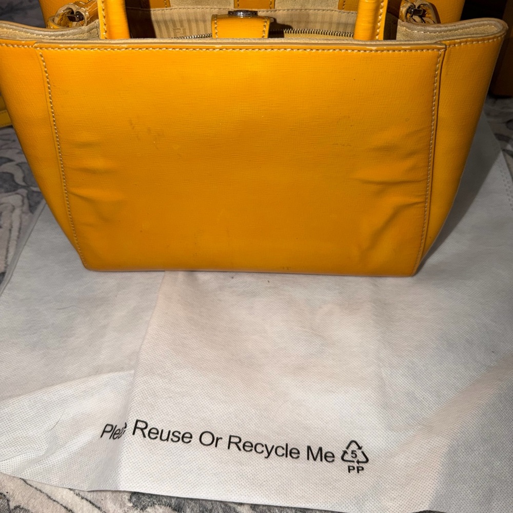 Fendi 2Jours Yellow Handbag from 2014 Karl Lagerfeld Collection - Picture 8 of 16